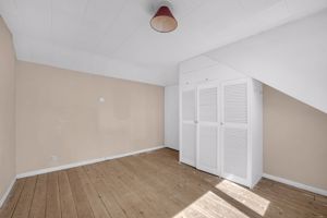 Photo 22- click for photo gallery